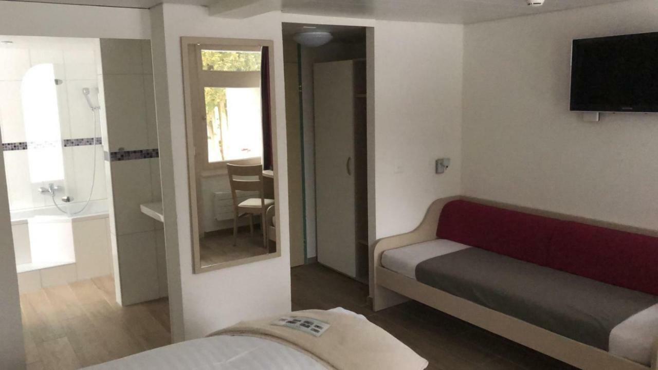 Centre De Sornetan Hotel Ngoại thất bức ảnh